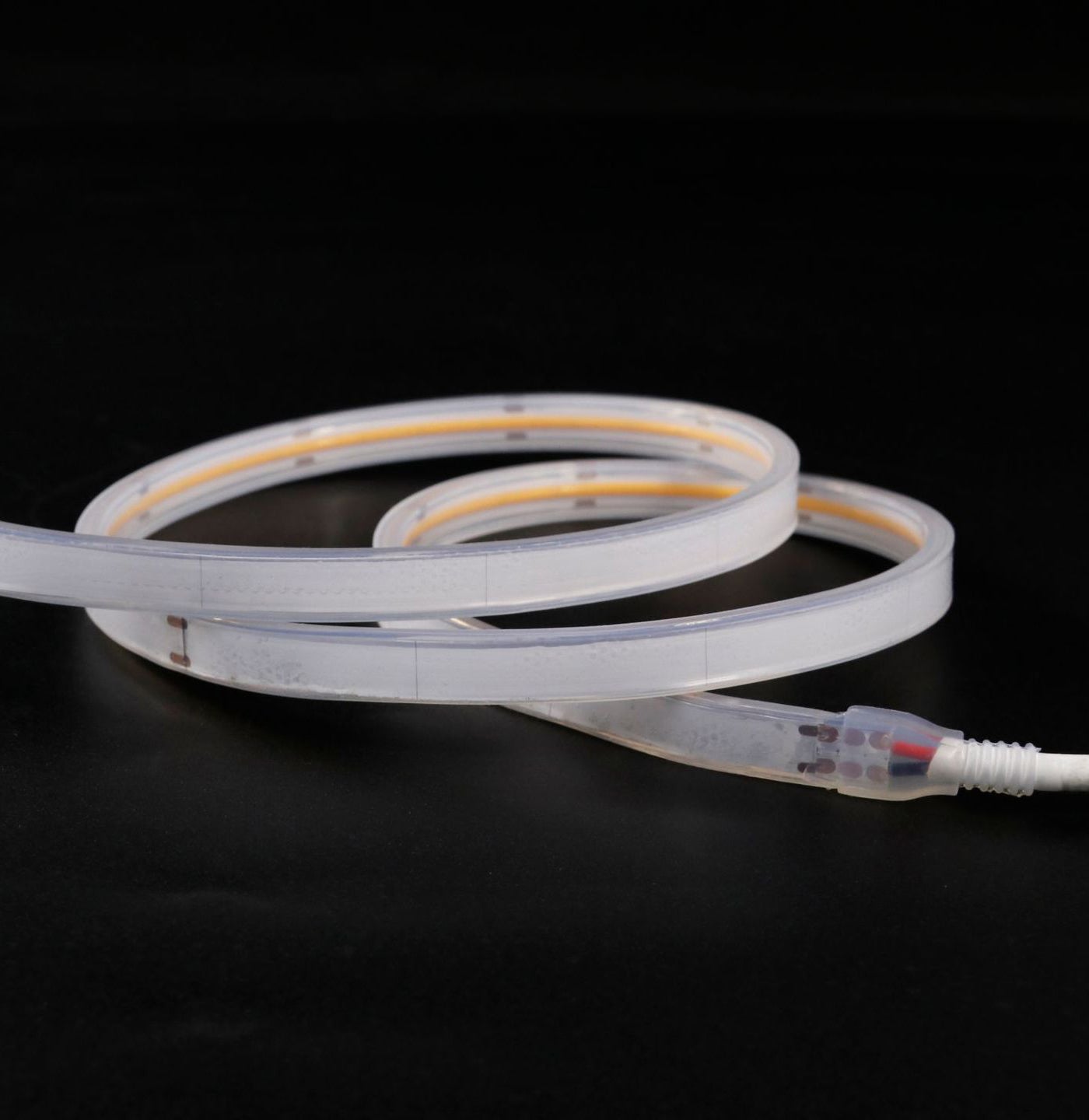 10x4mm IP67 COB Silicone LED Strip – 480 LEDs/m, 11W/m, 12V/24V