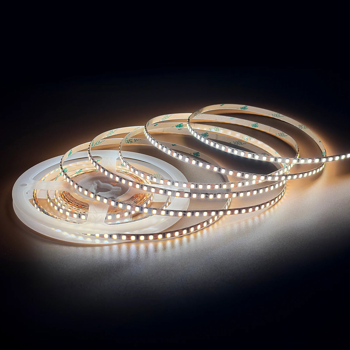 12V White LED Strip Lights – 5mm, 168 LEDs/m, 12V, SMD 2835
